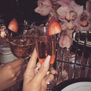 Meet your Posher, Layla